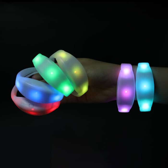 DMX512 Programmable NFC RFID Remote Controlled LED Wristbands for Events