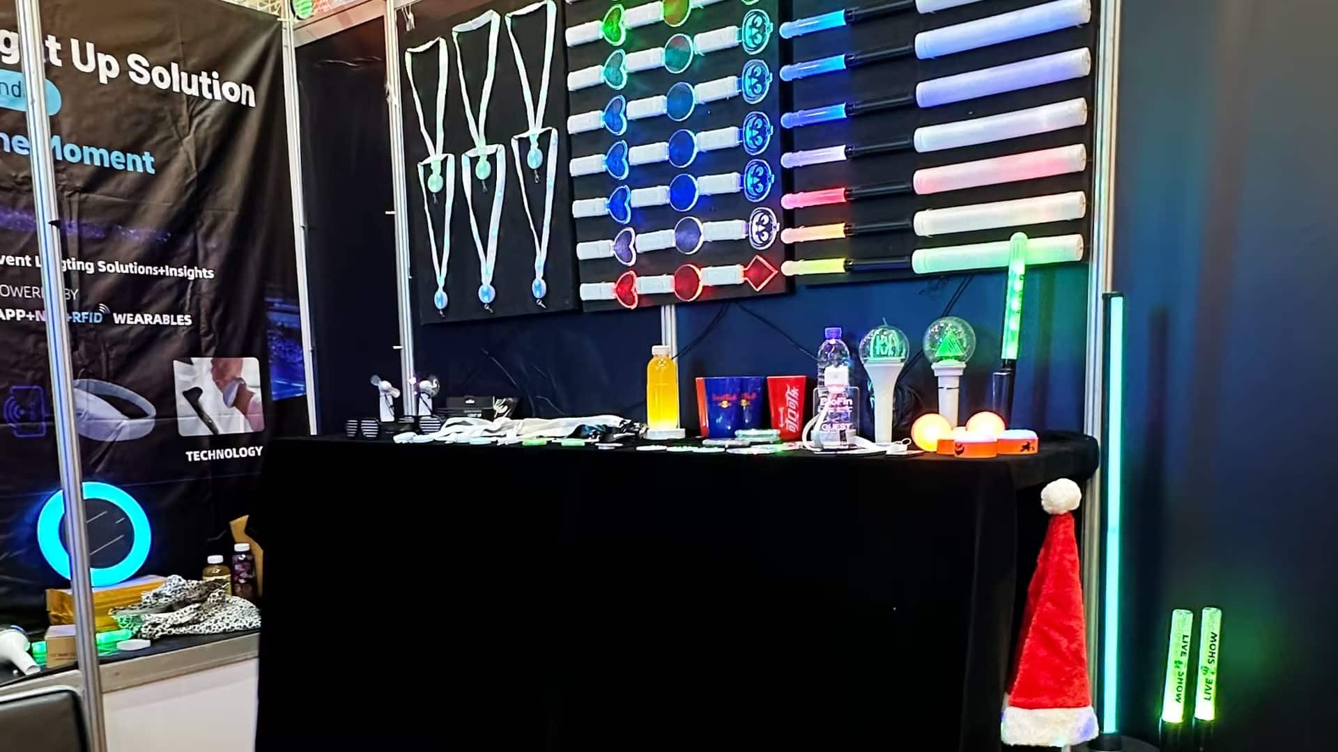 gflai-dmx-led-light-stick GFLAI DMX LED lanyards and CUPS, and various novel lighting products for events.