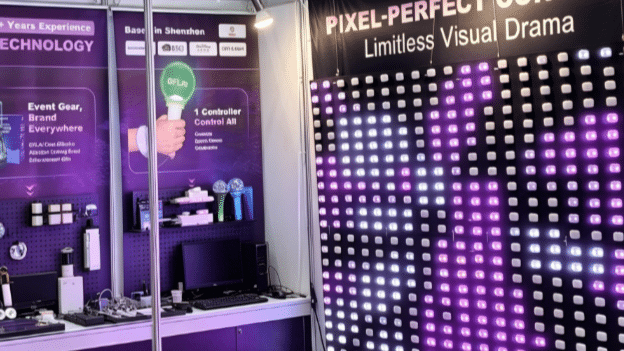 gflai-canton-fair-visitors-interaction-3 gflai
